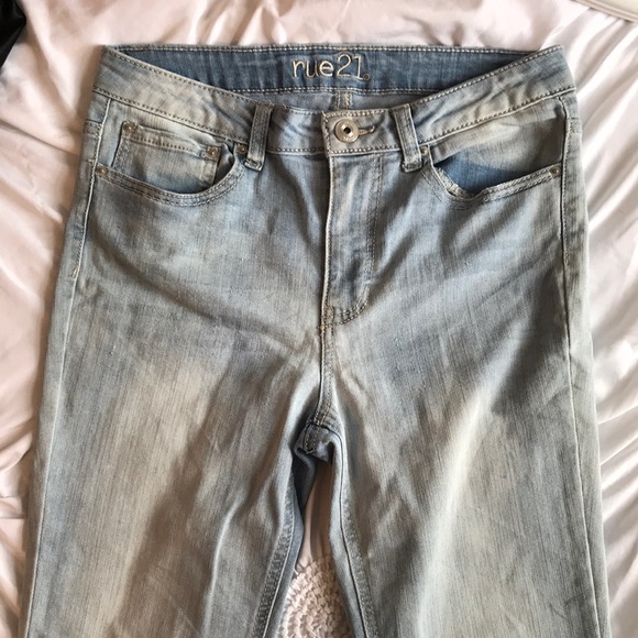 Light wash Jegging - Picture 1 of 2